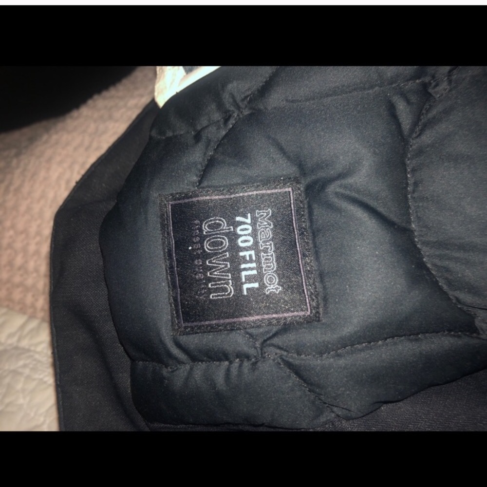 Marmot women’s 700 fill down coat